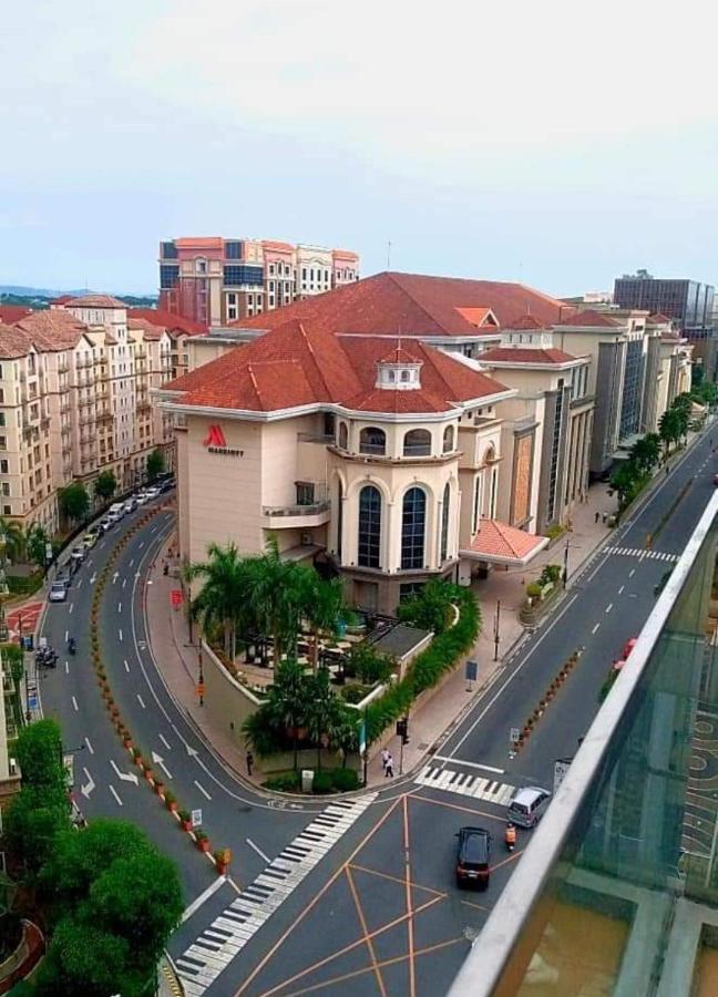 The Palm Tree Condotel Manila Airport Екстериор снимка