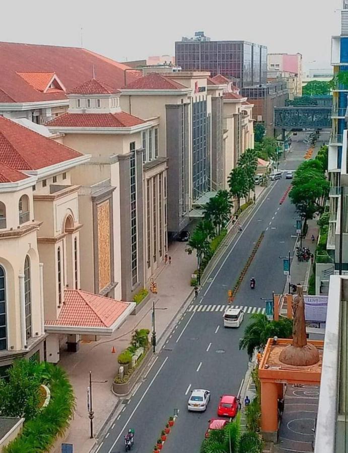 The Palm Tree Condotel Manila Airport Екстериор снимка