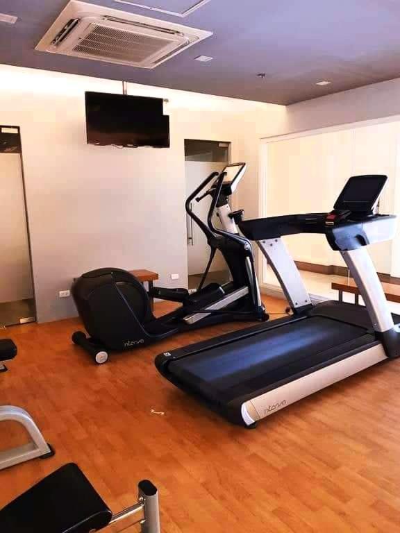 The Palm Tree Condotel Manila Airport Екстериор снимка