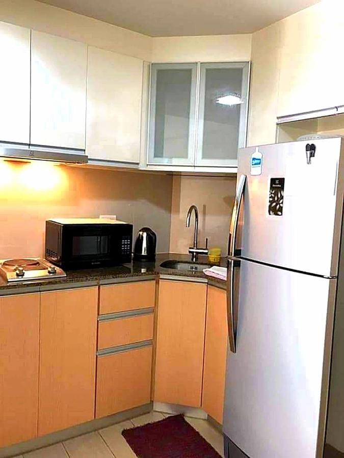 The Palm Tree Condotel Manila Airport Екстериор снимка