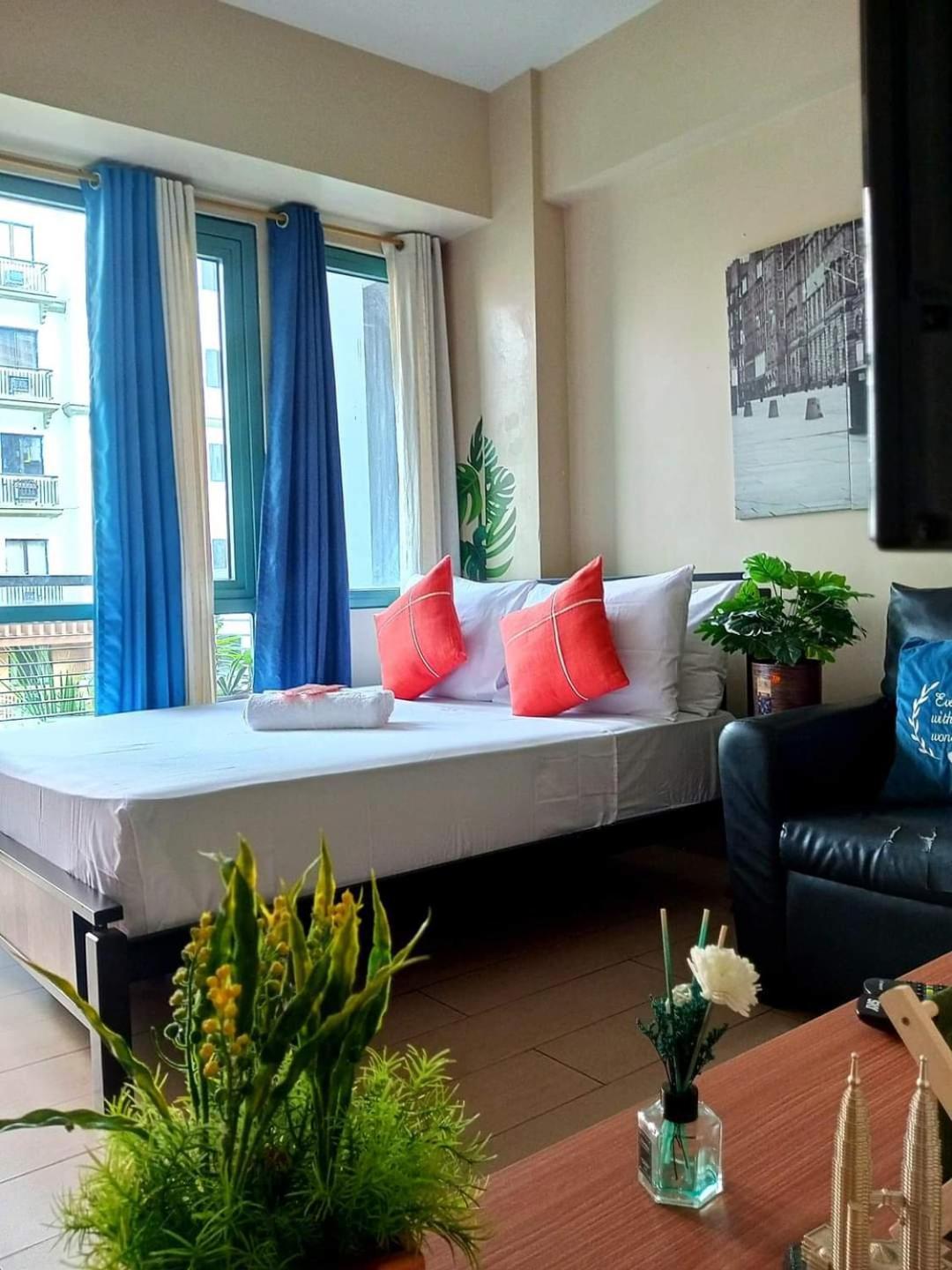 The Palm Tree Condotel Manila Airport Екстериор снимка