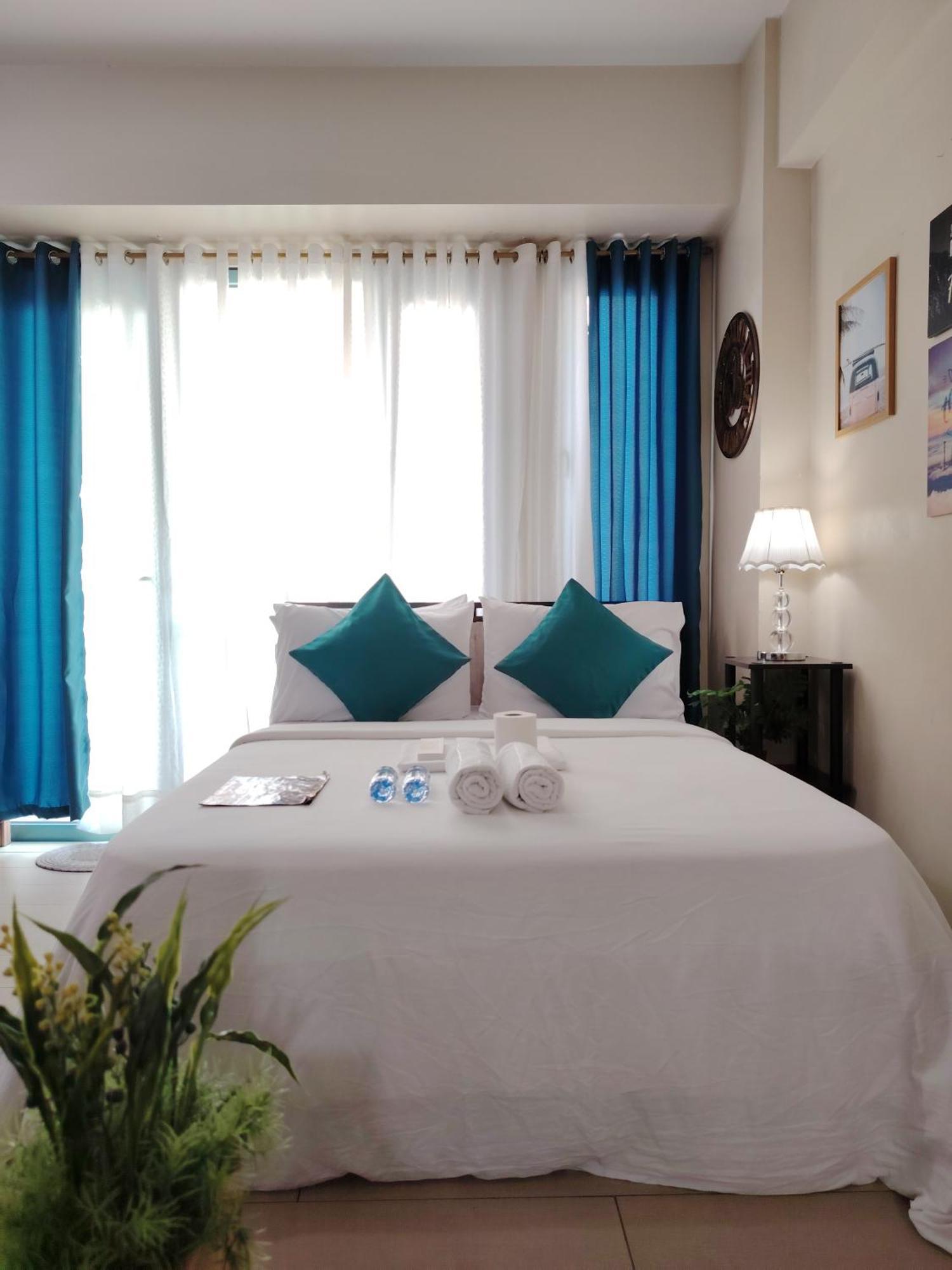The Palm Tree Condotel Manila Airport Екстериор снимка